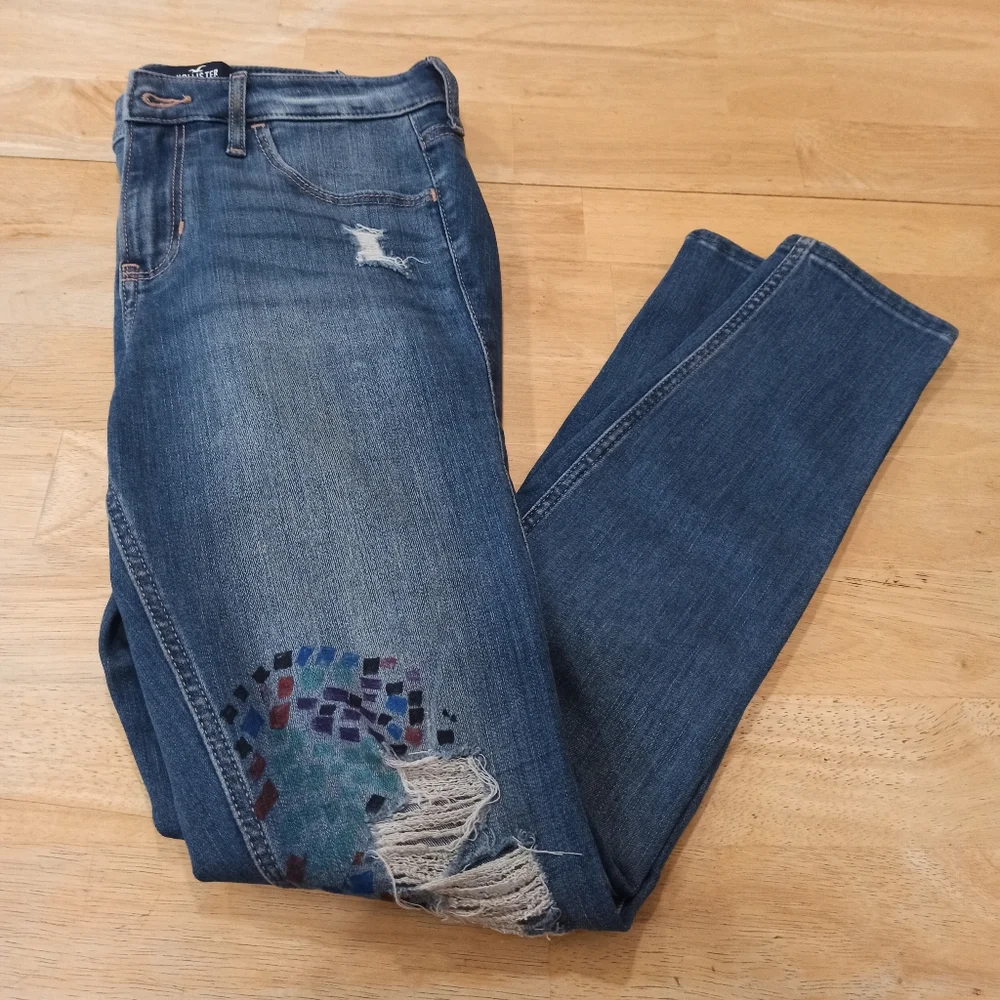 HOLLISTER CALIFORNIAMID-RISE SUPER SKINNY jeans - Picture 10 of 15